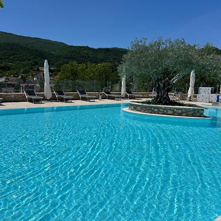 Hotel Gans Cascia Exterior foto