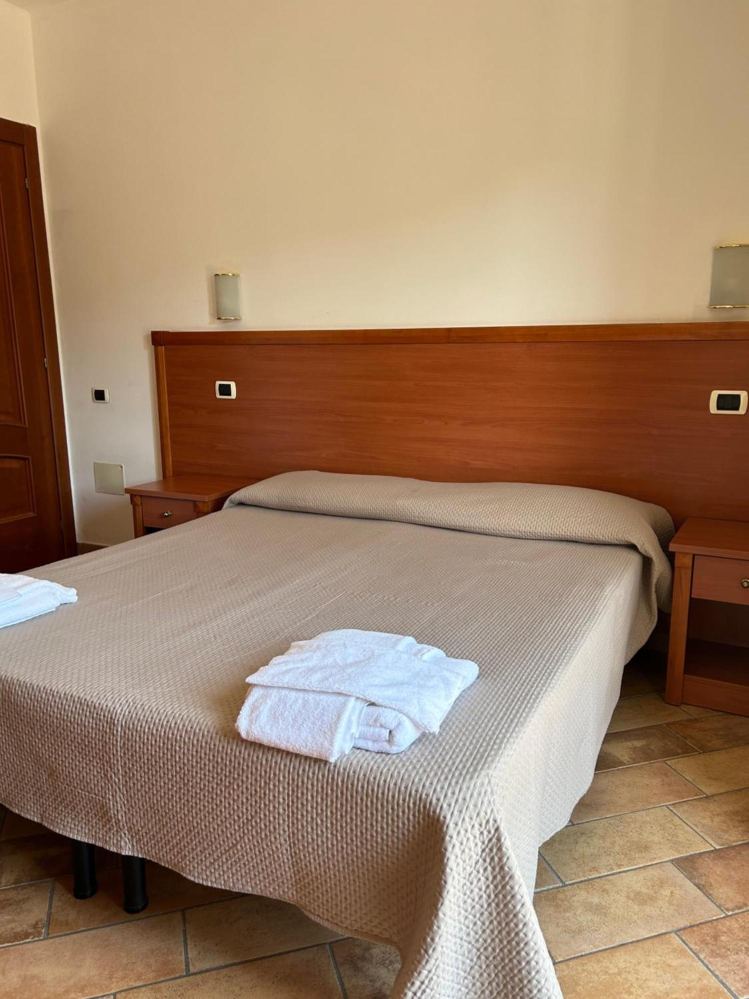 Hotel Gans Cascia Exterior foto